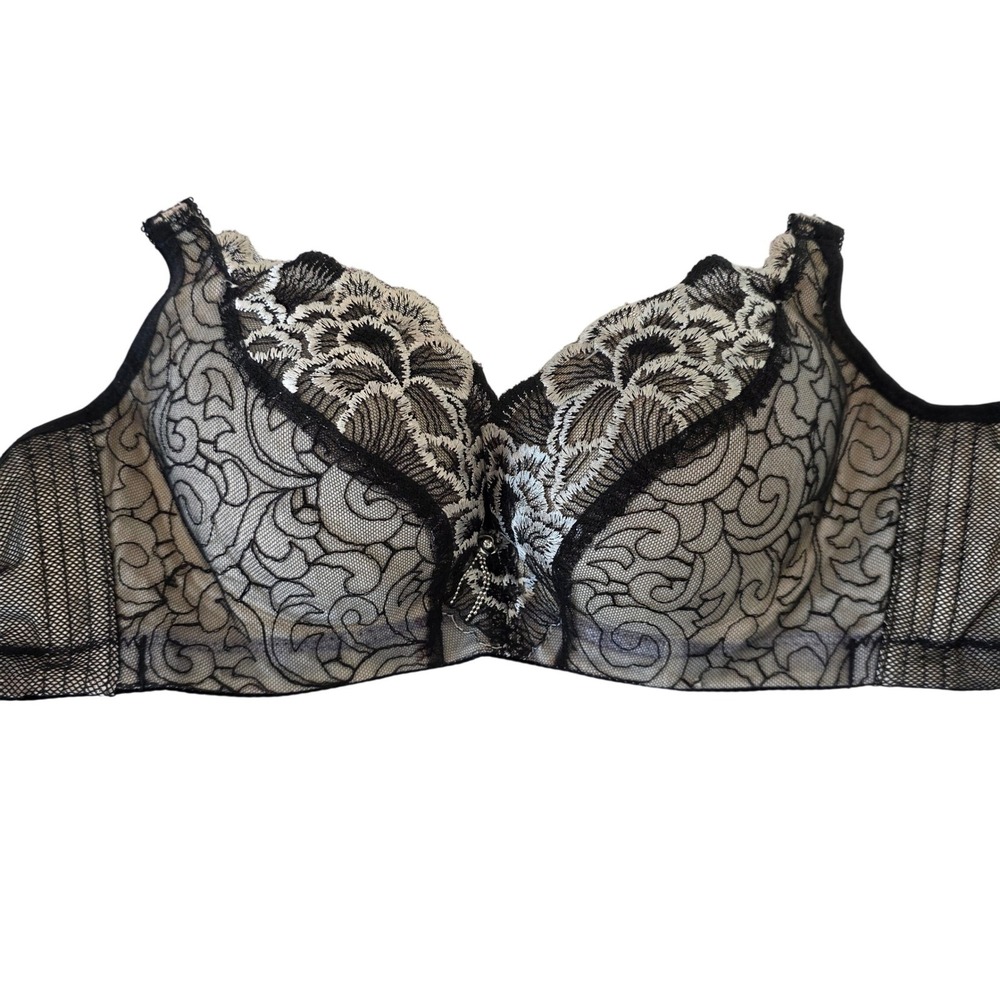 Black Lace Full Coverage Bra with‎ Floral Embroidery